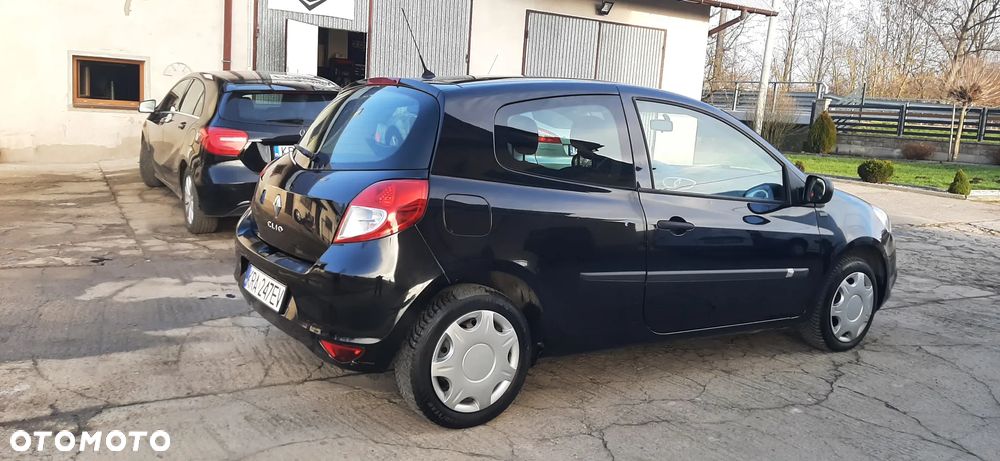 Renault Clio - 5