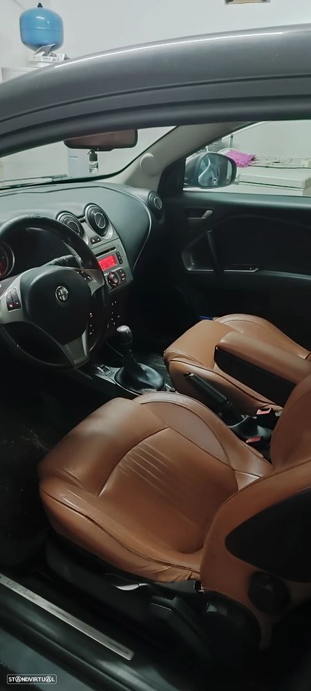 Alfa Romeo MiTo - 8