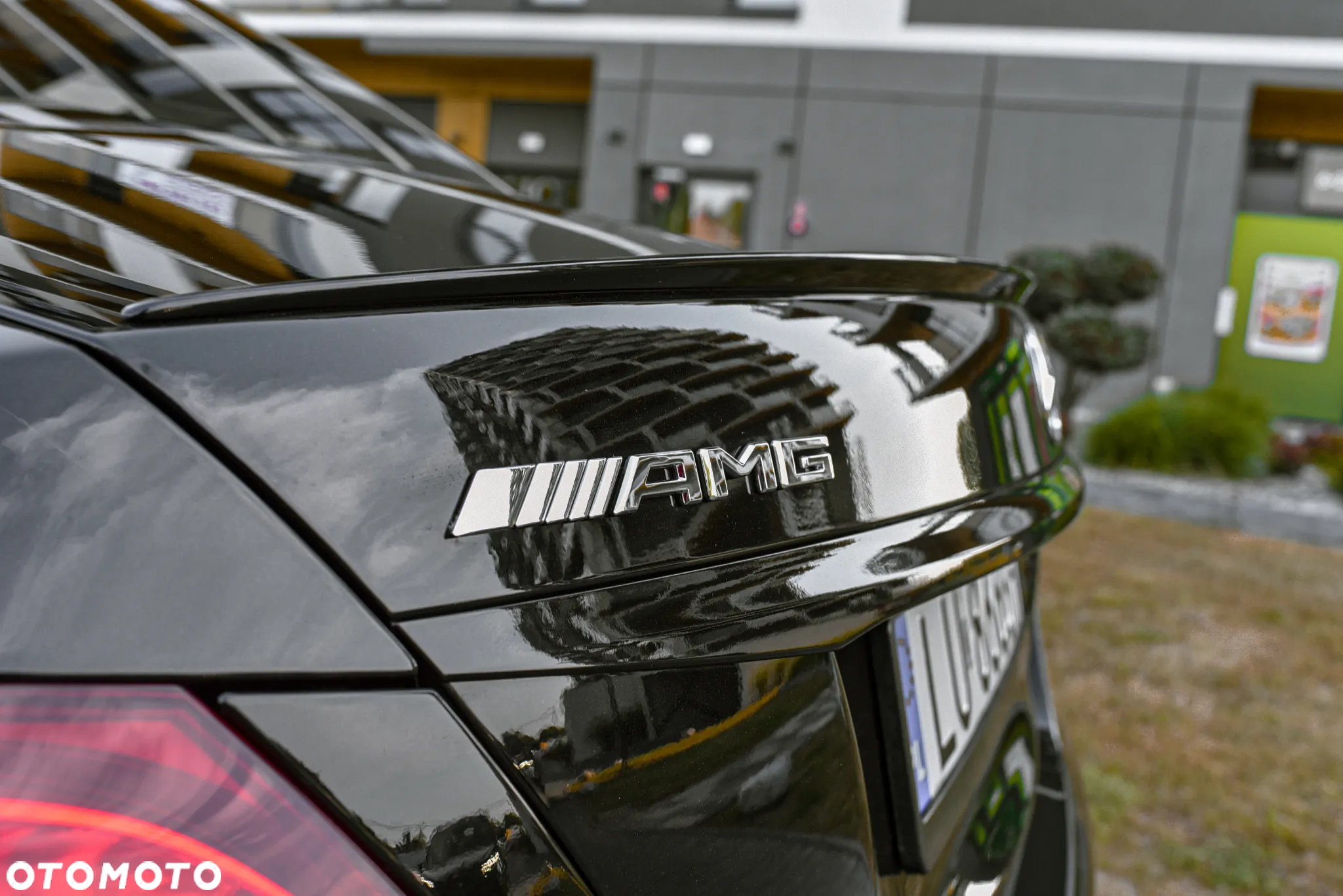 Mercedes-Benz Klasa E AMG 53 Coupe 4-Matic+ 9G-TRONIC - 28