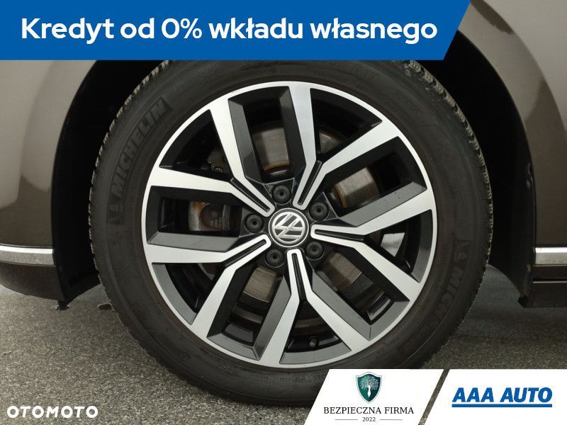 Volkswagen Passat Variant - 14