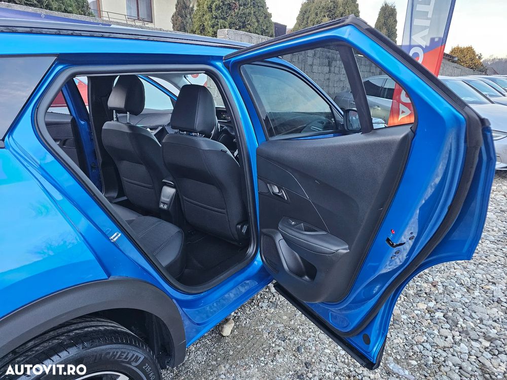 Peugeot 2008 1.5 BlueHDI STT EAT8 GT Line - 31