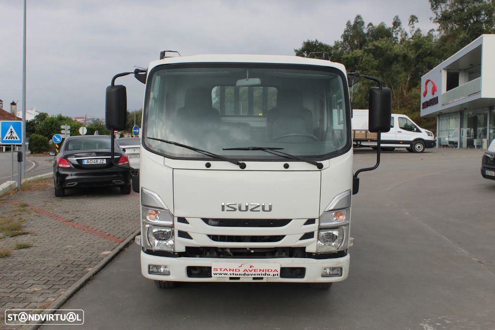 Isuzu N 35.150 CAB/SIMPLES - 2