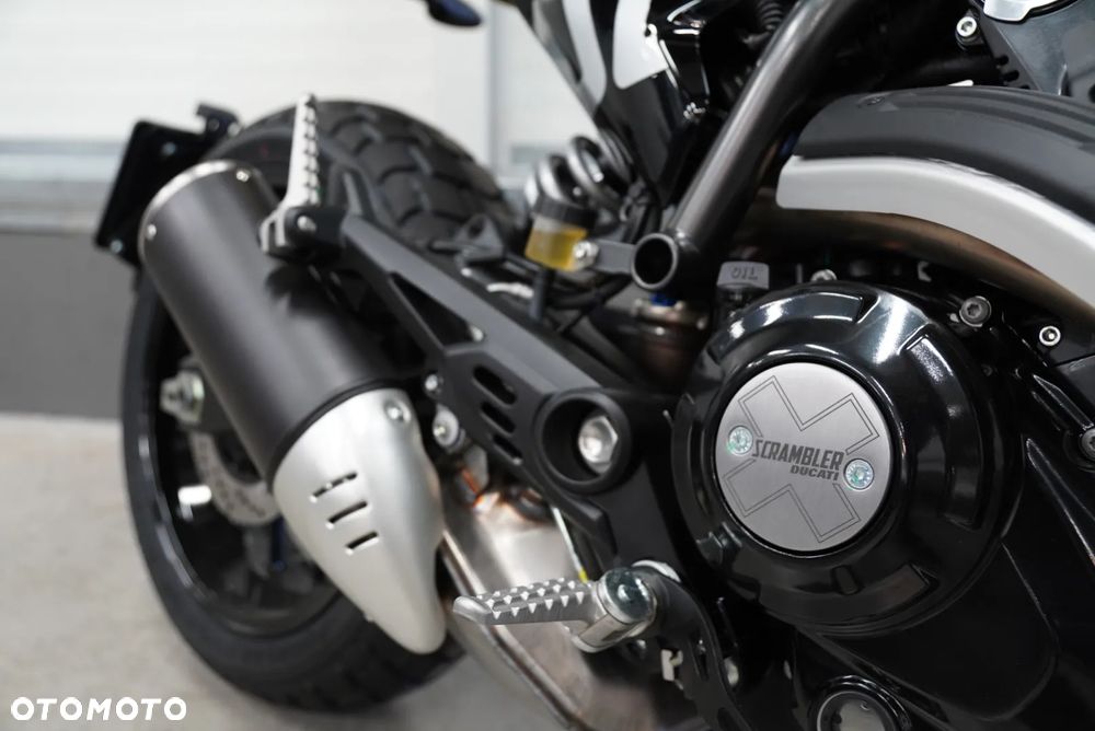 Ducati Scrambler - 9