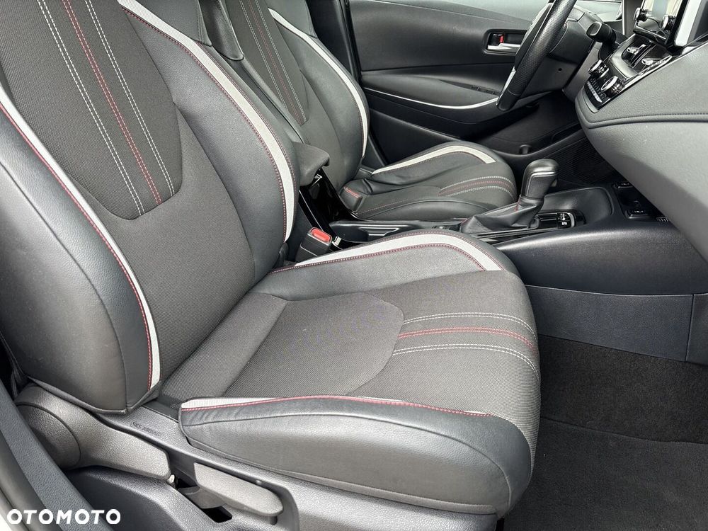 Toyota Corolla - 7