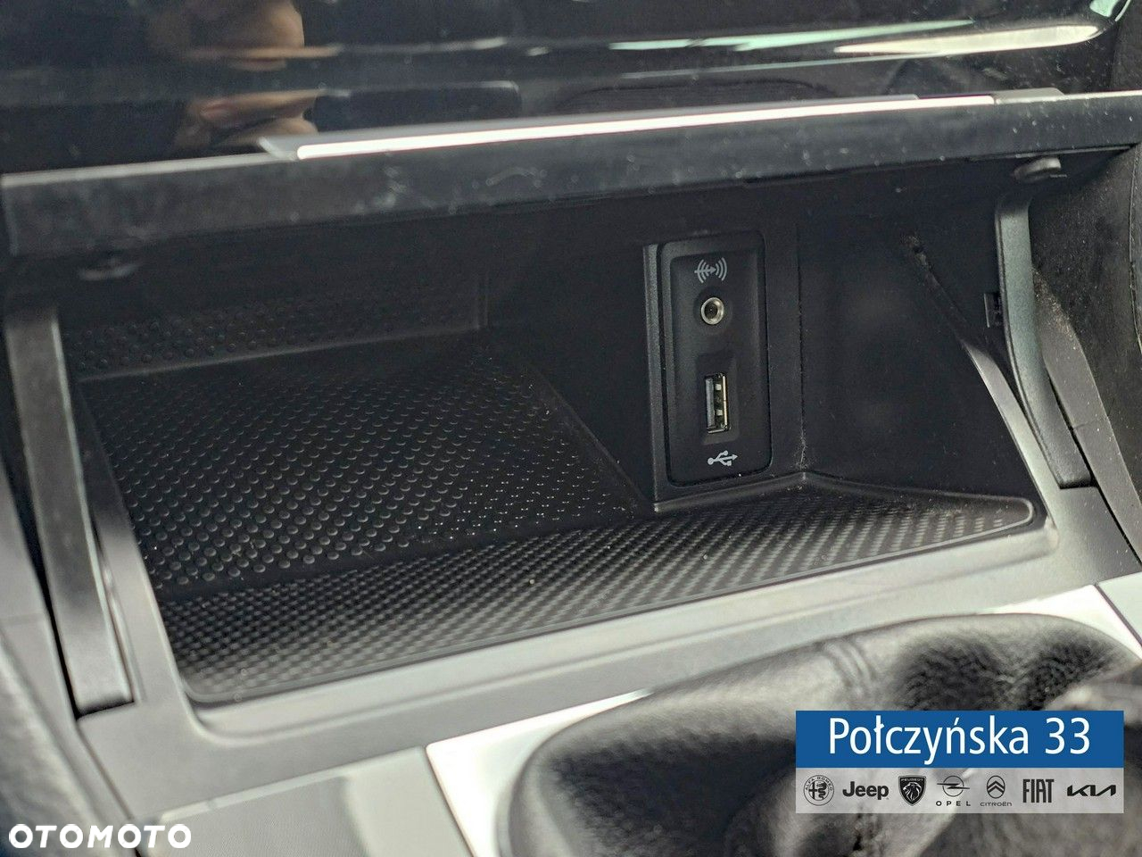 Volkswagen Golf - 22