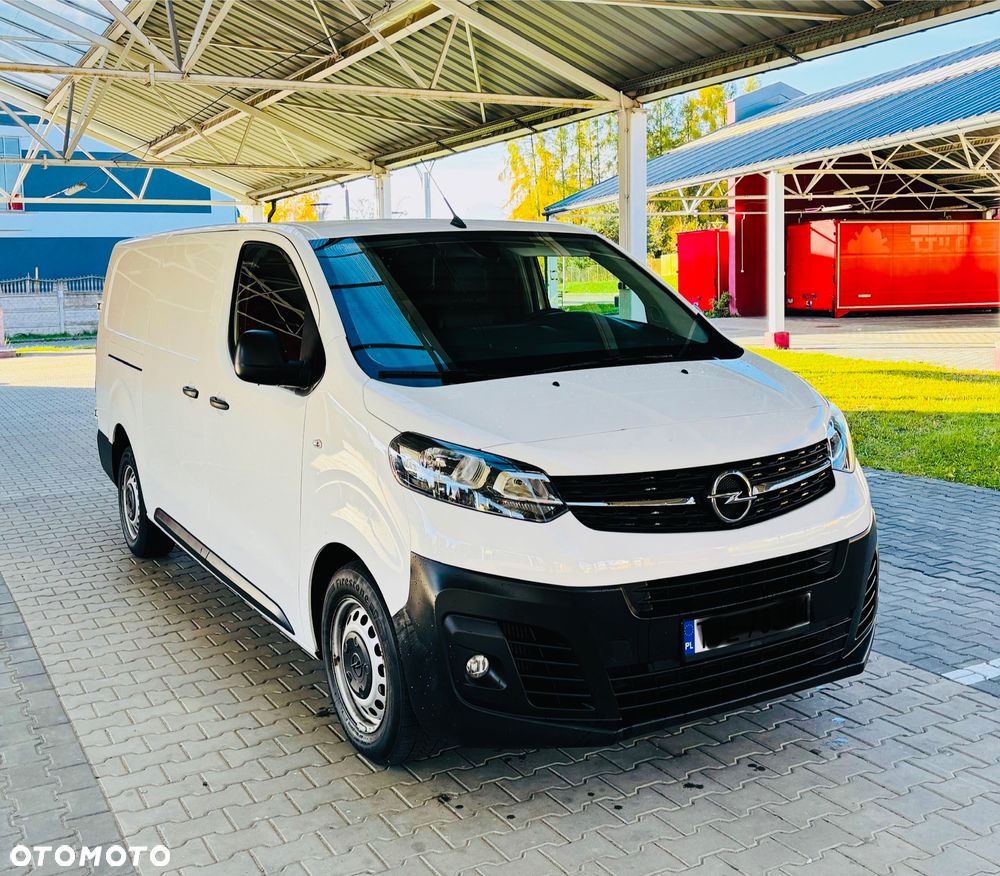 Opel Vivaro - 8