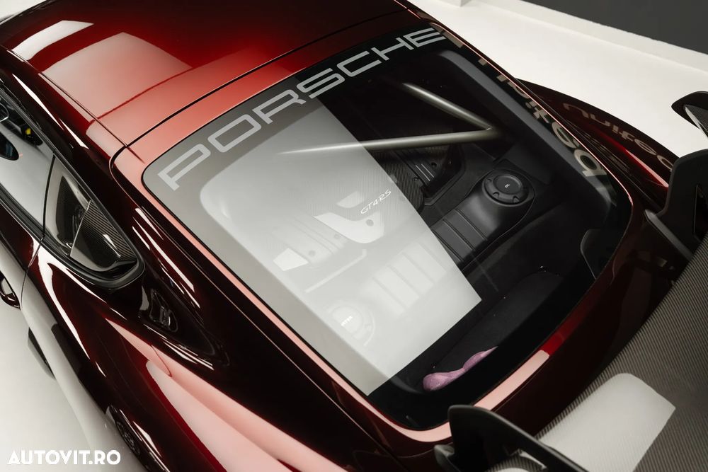Porsche Cayman GT4 RS - 14