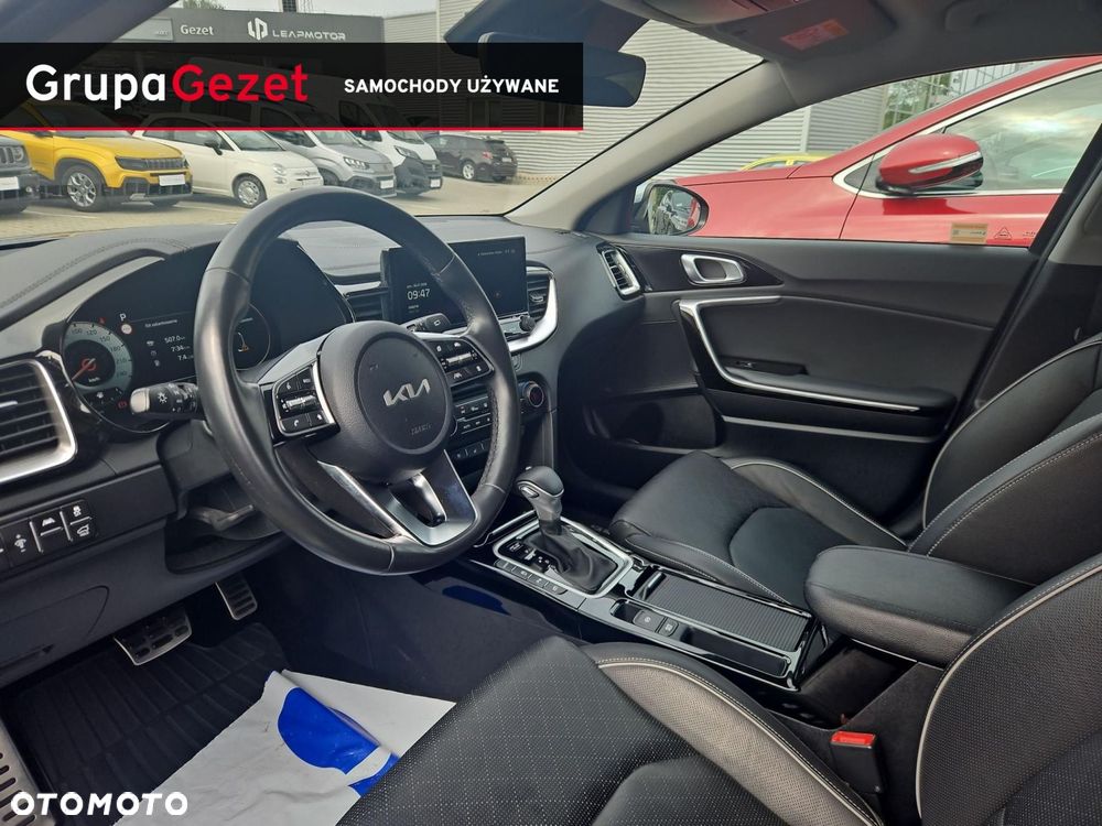 Kia XCeed - 9