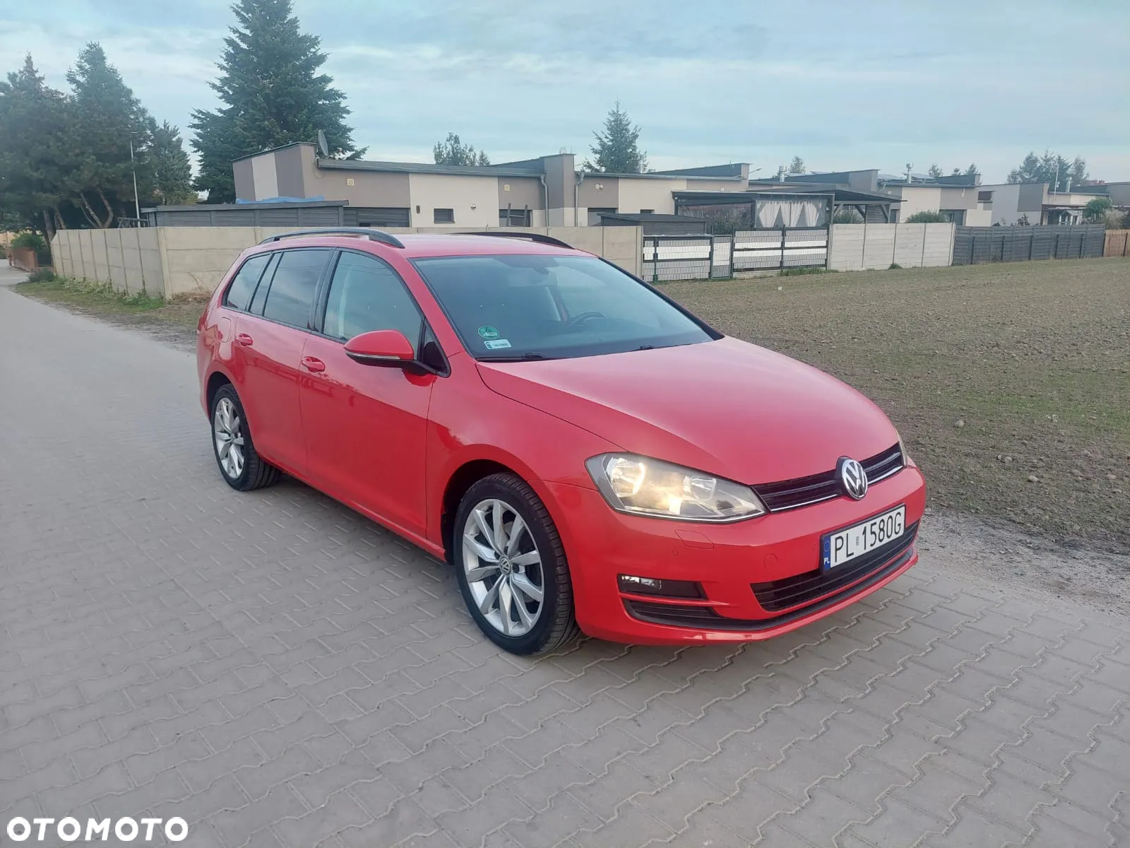Volkswagen Golf VII 1.6 TDI BMT Comfortline - 4