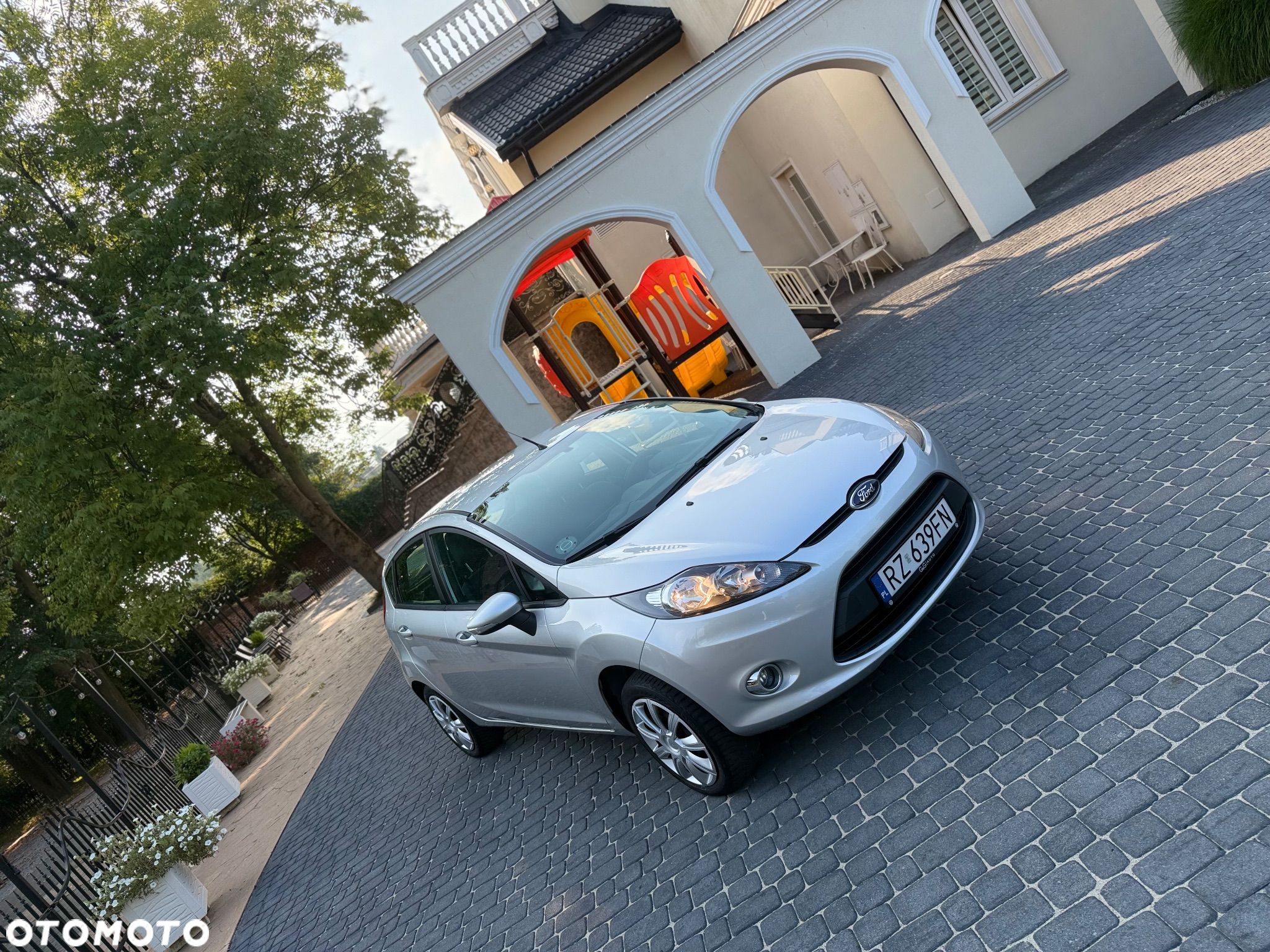 Ford Fiesta 1.25 Ambiente - 1
