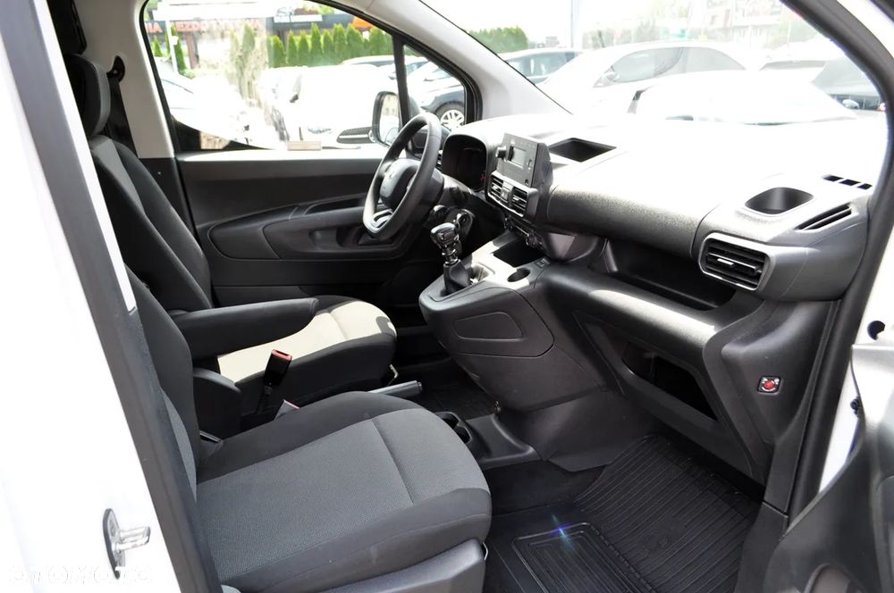 Toyota ProAce City - 25