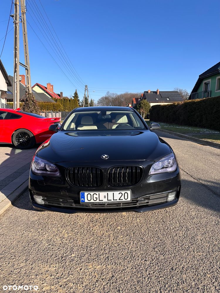 BMW Seria 7 740d xDrive - 2