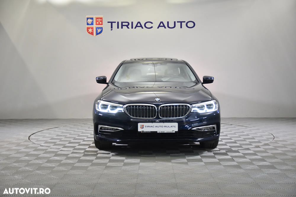 BMW Seria 5 520i Aut. Luxury Line - 8