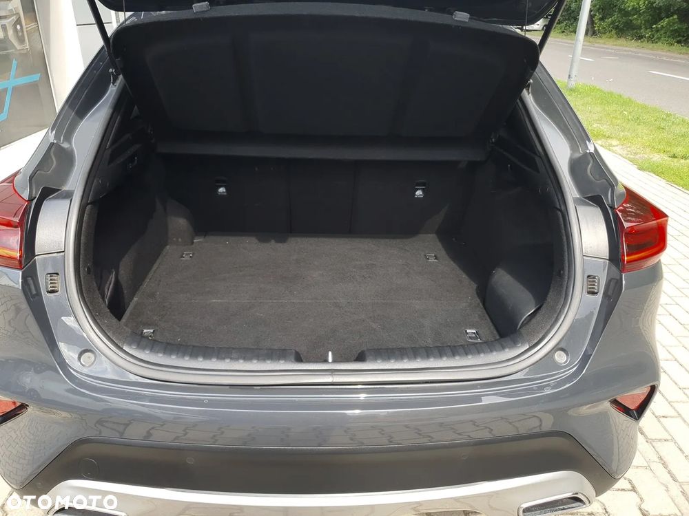 Kia XCeed 1.6 GDI PHEV L Business Line DCT - 11