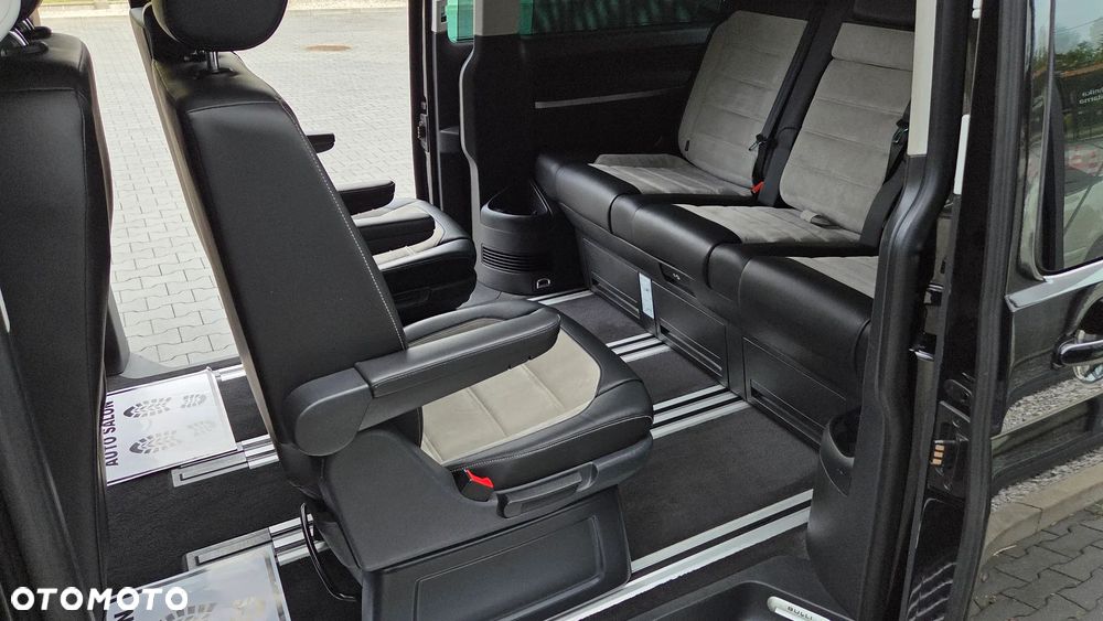 Volkswagen Multivan - 30