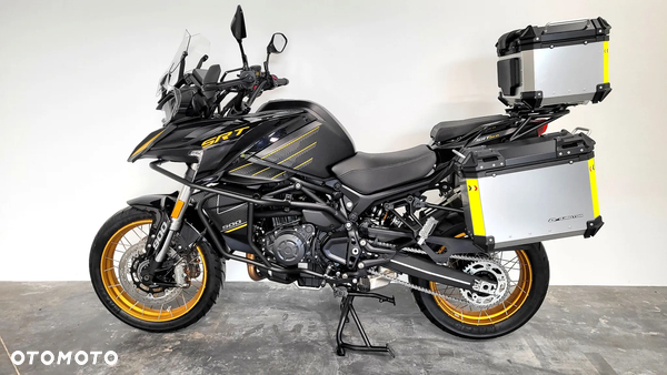QJMOTOR 900 SX