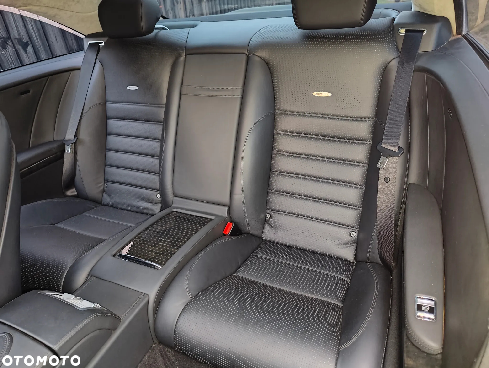 Mercedes-Benz CL 63 AMG 7G-TRONIC - 36