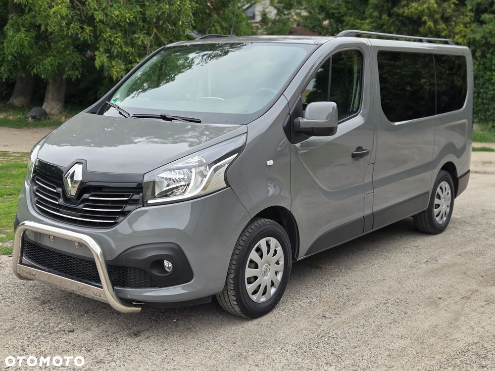 Renault Trafic - 2