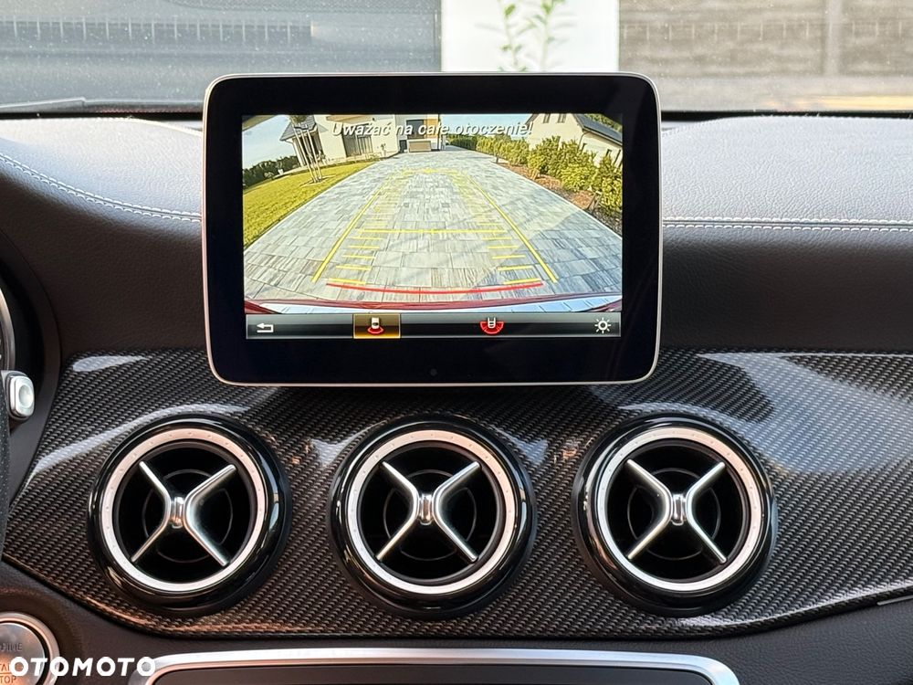 Mercedes-Benz GLA 200 7G-DCT Peak Edition - 19
