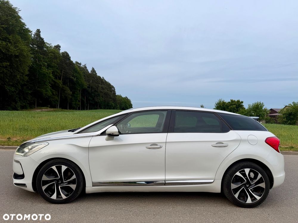 Citroën DS5 HDi 165 SoChic - 7