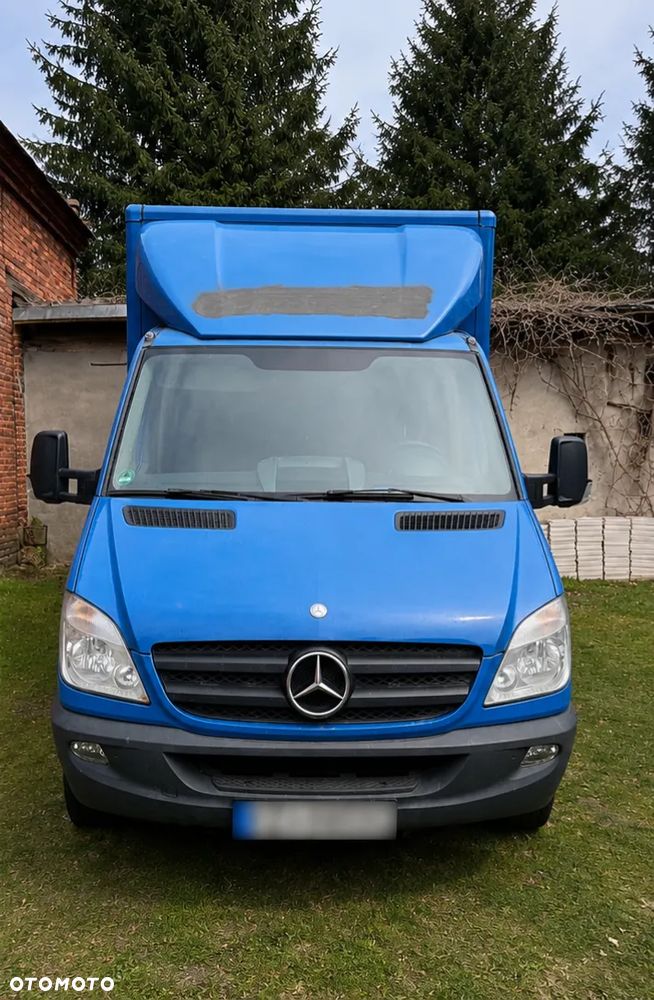 Mercedes-Benz Sprinter - 1