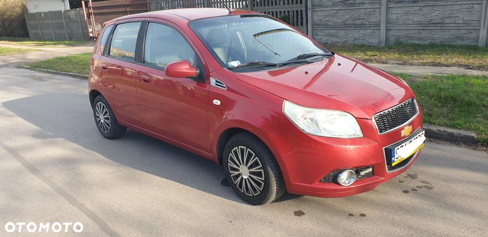 Chevrolet Aveo 1.4 16V Base - 4