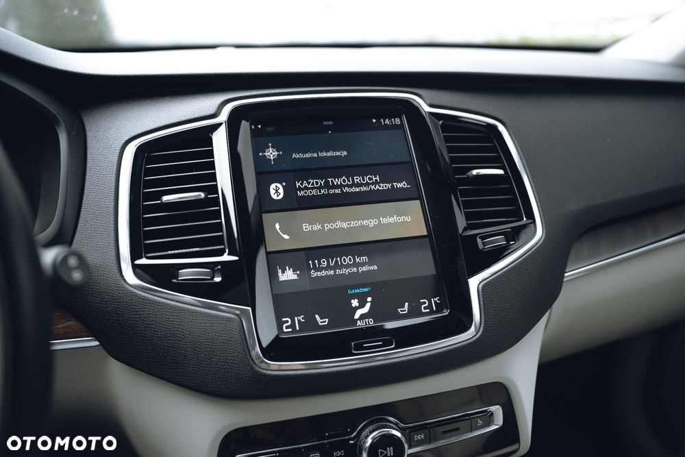 Volvo XC 90 - 18