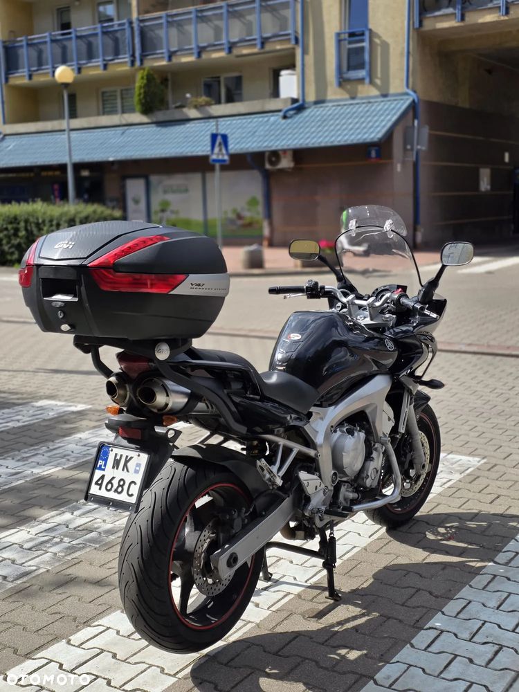 Yamaha FZ6 - 15