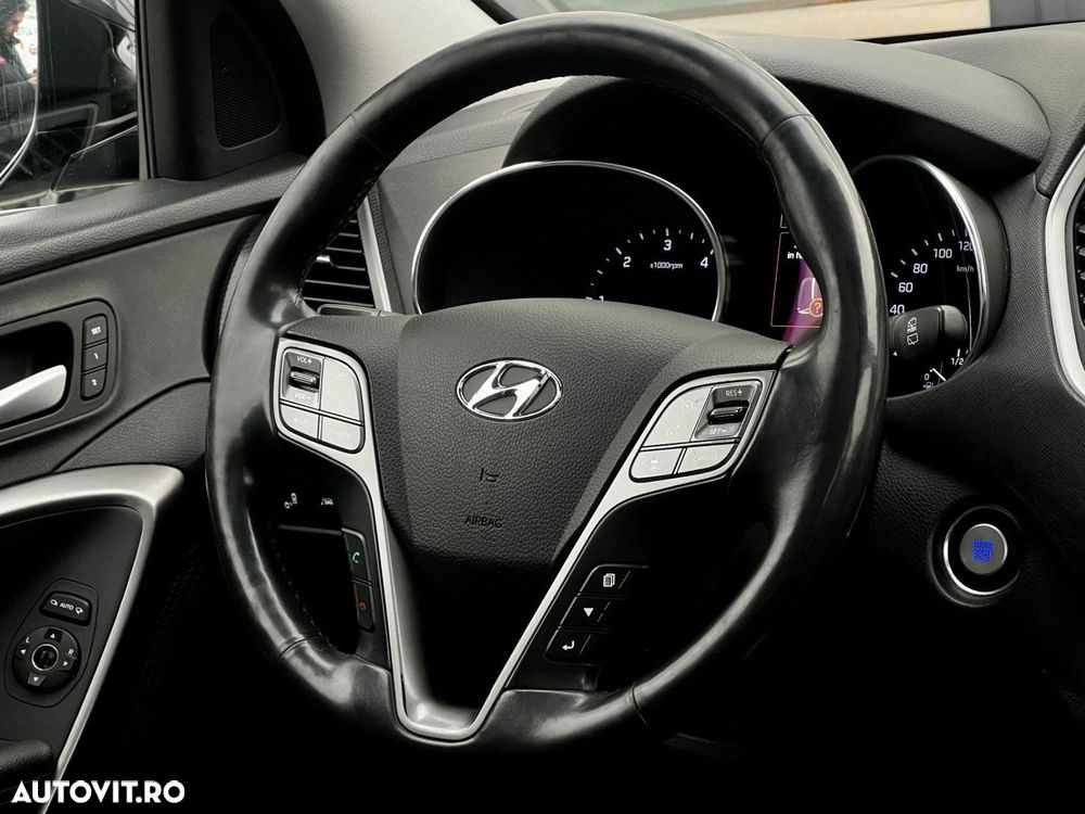 Hyundai Santa Fe - 10