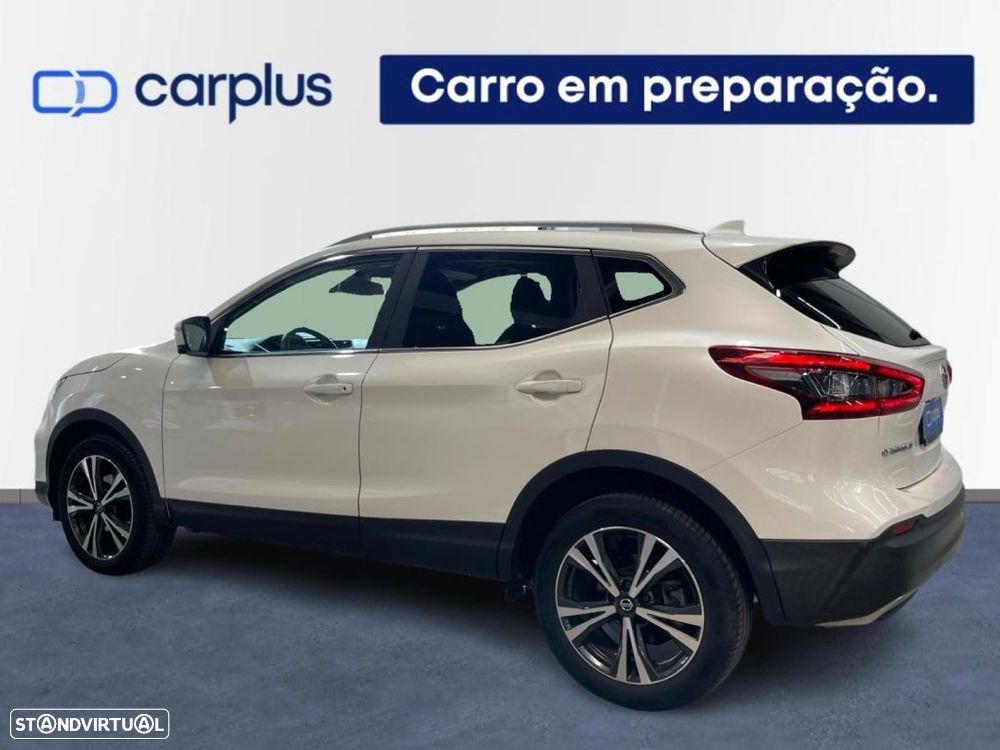 Nissan Qashqai 1.3 DIG-T N-Connecta - 2