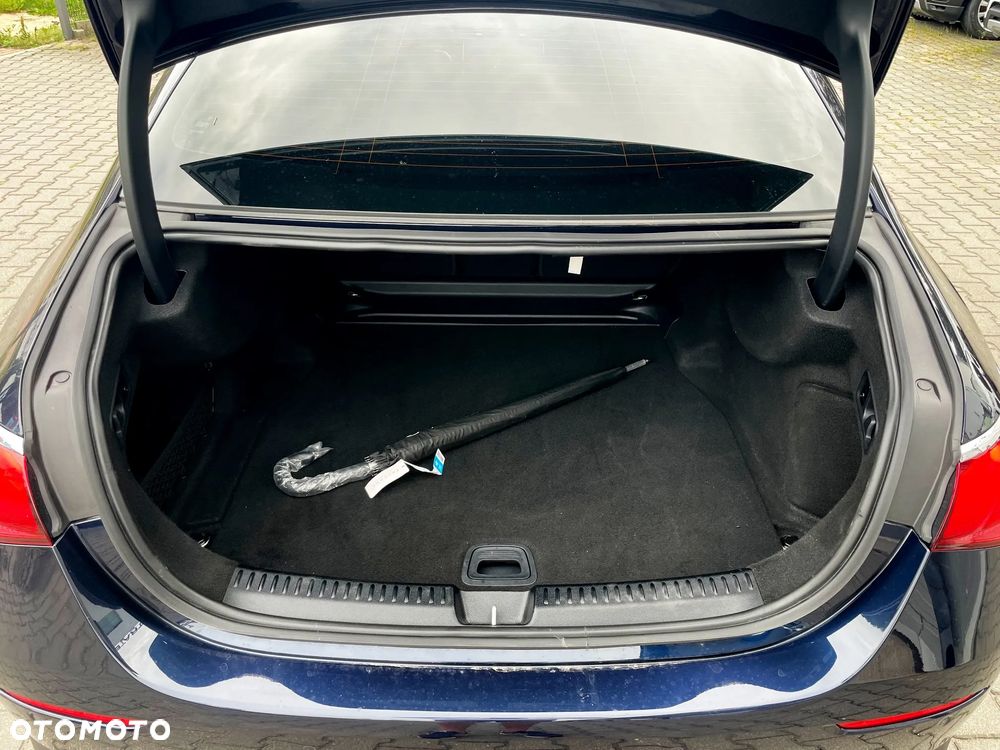 Mercedes-Benz Klasa E 200 d mHEV Avantgarde 9G-Tronic - 16