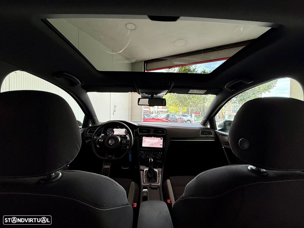 VW Golf R 4Motion BlueMotion DSG - 17