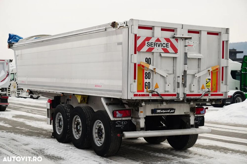 Benalu BASCULĂ BENALU / 27 m³ / ALUMINIU / AXĂ RIDICATĂ / GREUTATE: 5.100 KG / PERDĂ ELECTRICĂ - 6