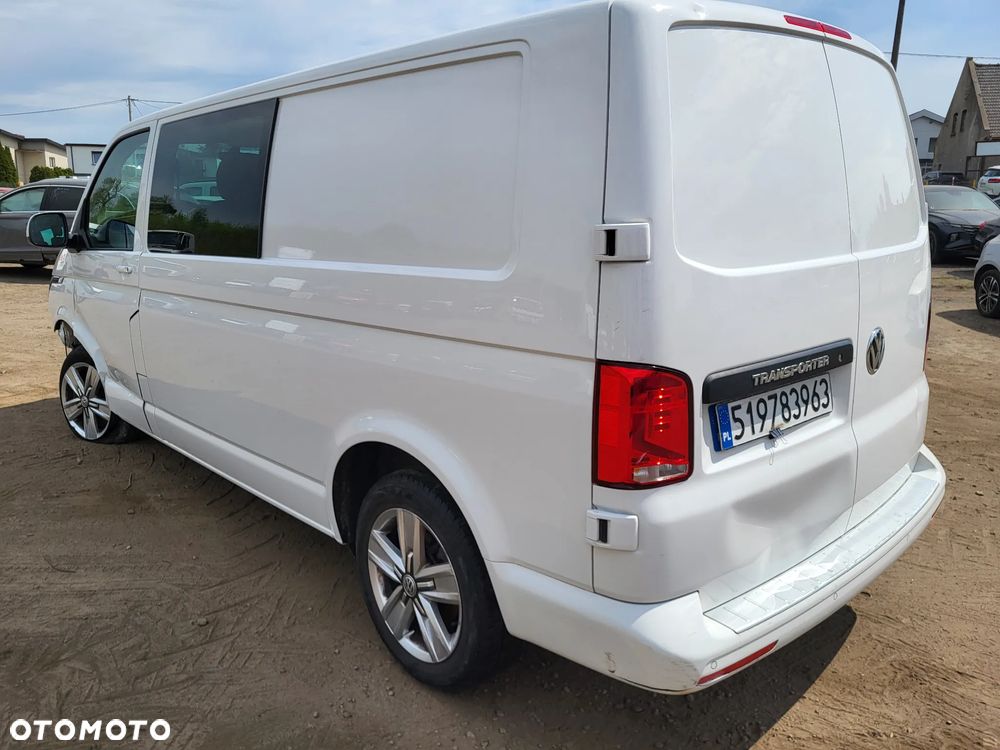 Volkswagen Transporter - 11