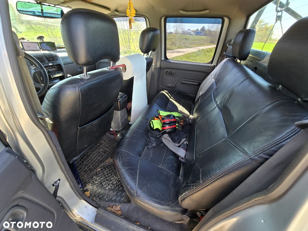 Nissan Navara - 11