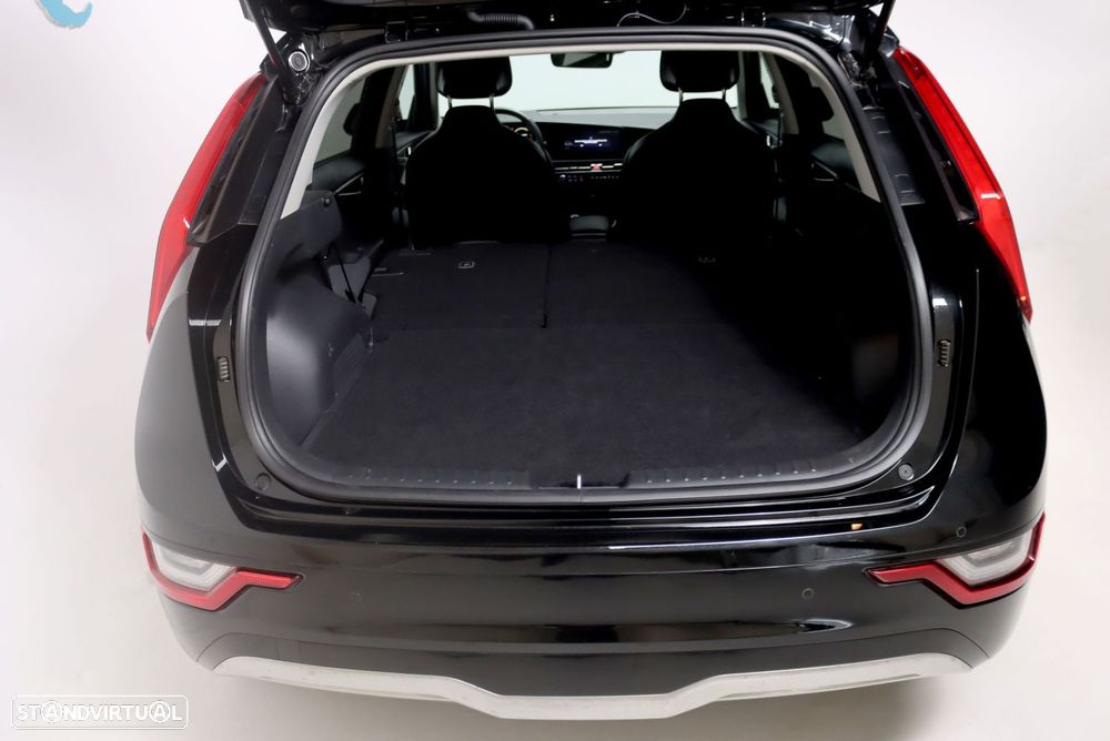 Kia Niro EV 64kWh Tech - 6