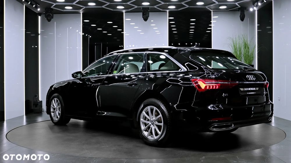 Audi A6 Avant 45 TFSI Sport S tronic - 5