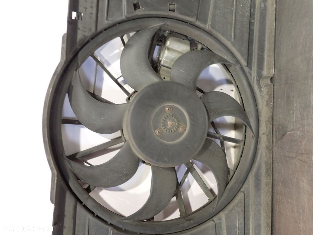 WENTYLATOR CHŁODNICY FORD FOCUS MK2 LIFT 3M5H-8C607-UH - 9