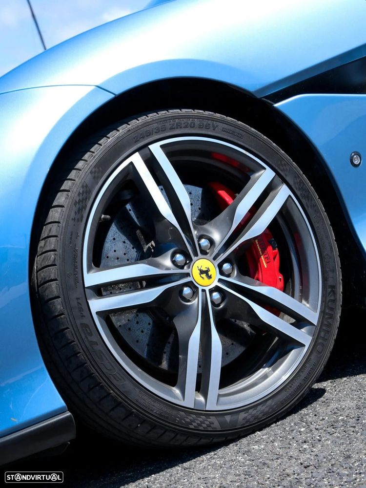 Ferrari Portofino 3.9 Twin-Turbo V8 - 21