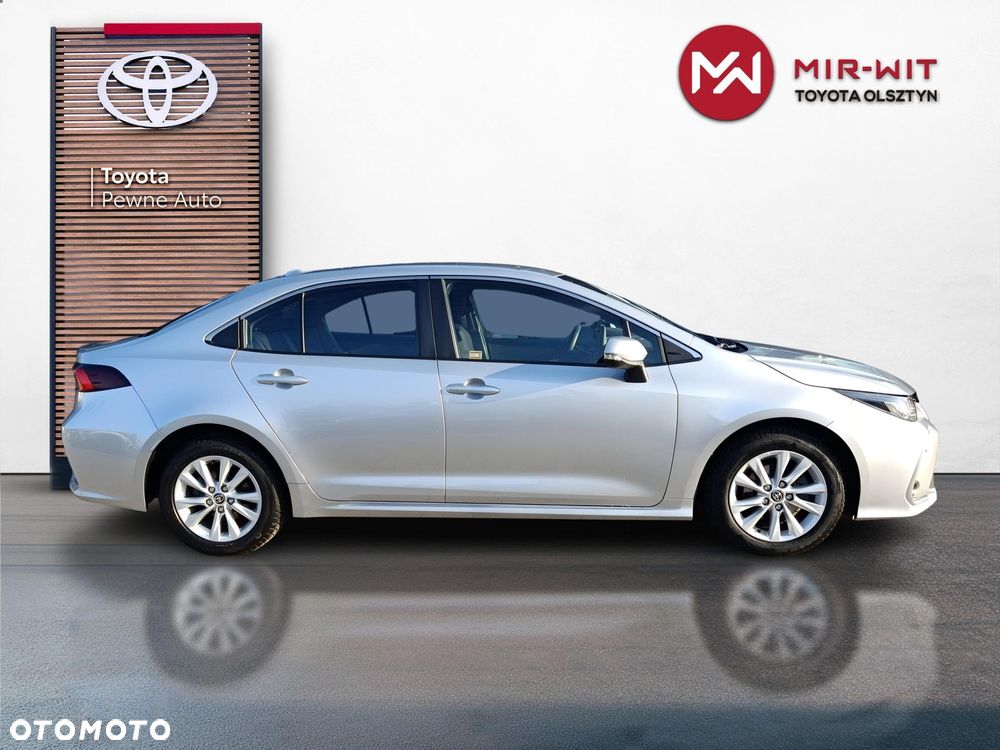 Toyota Corolla 1.8 Hybrid Comfort - 6