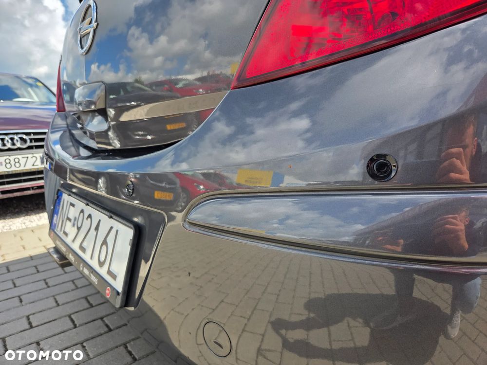 Opel Corsa 1.4 16V 150 Jahre - 7