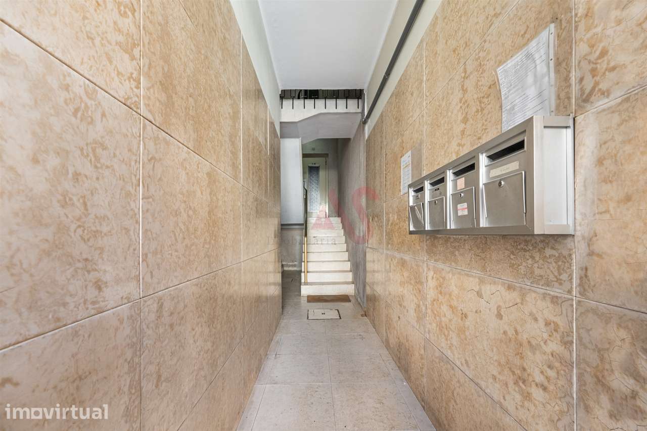 Apartamento T2+1 com Terraço de 30 m2 em Santo Ildefonso, Porto - Grande imagem: 5/22