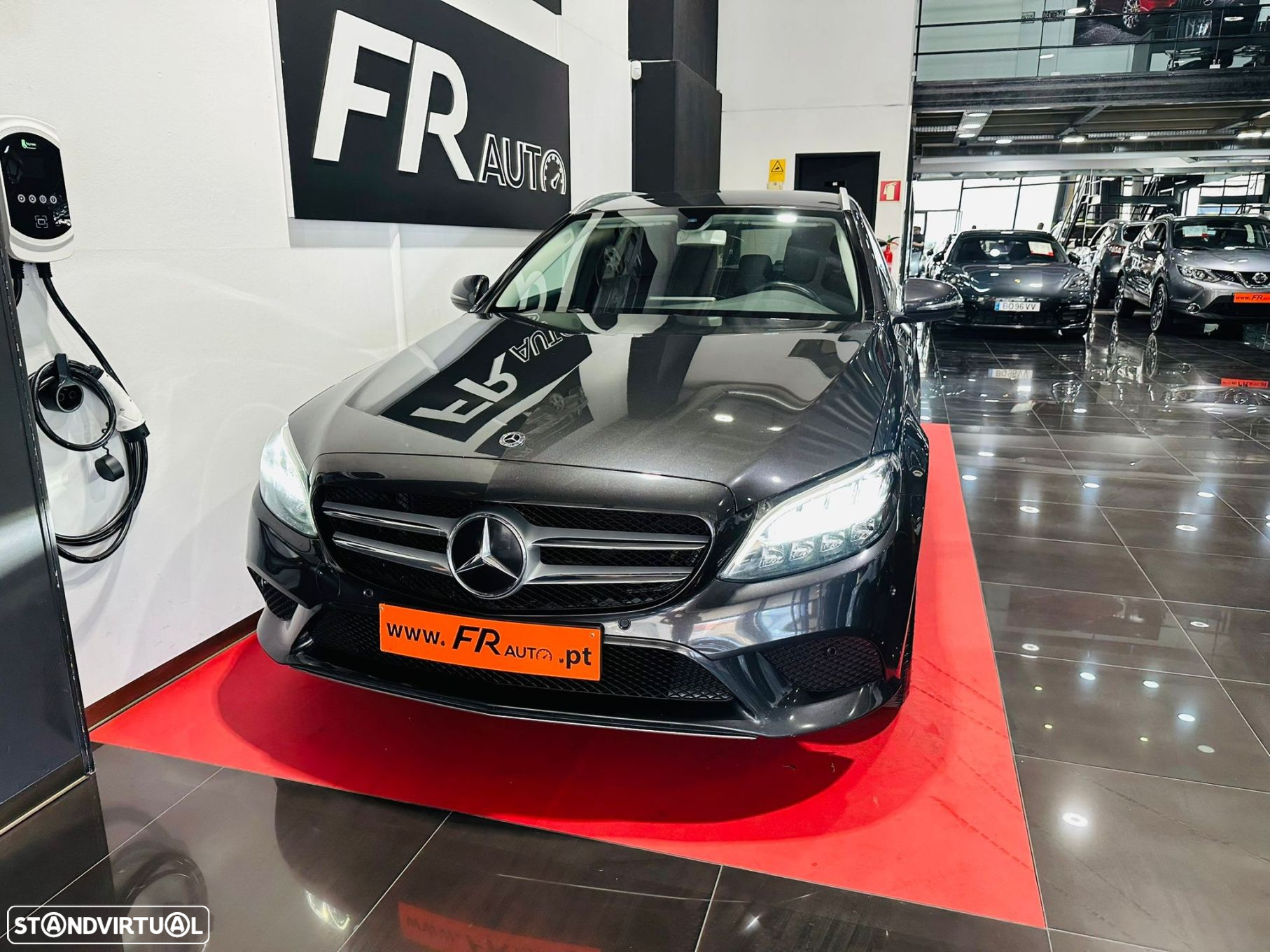 Mercedes-Benz C 180 - 25