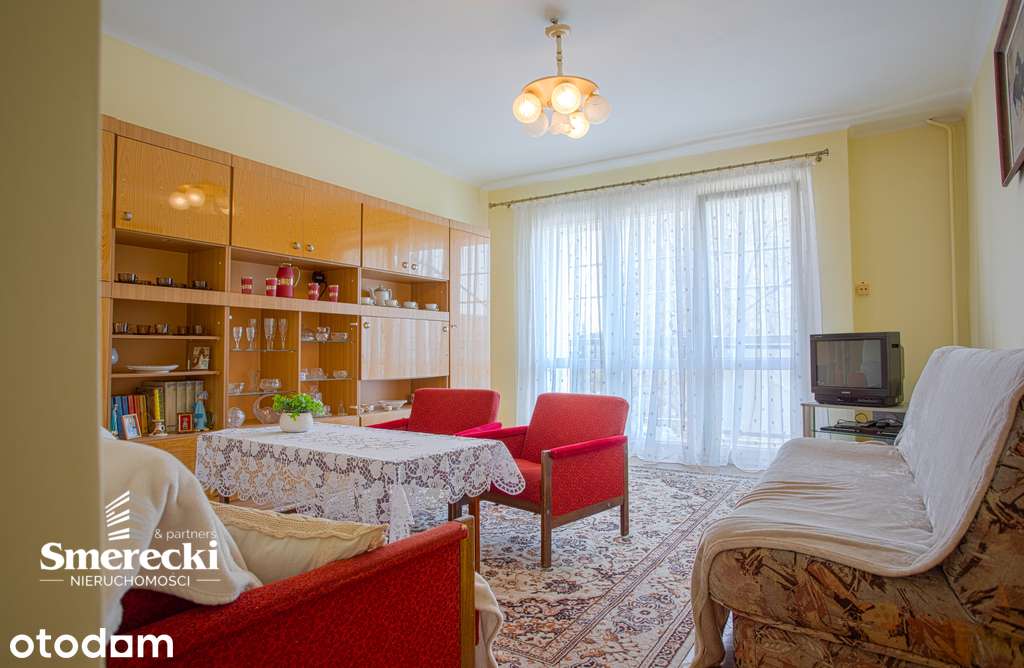 Widne mieszkanie z dużym balkonem