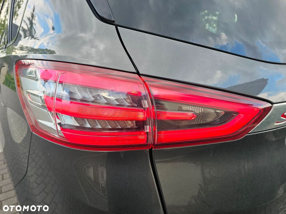 Ford S-Max 1.5 EcoBoost Titanium - 24