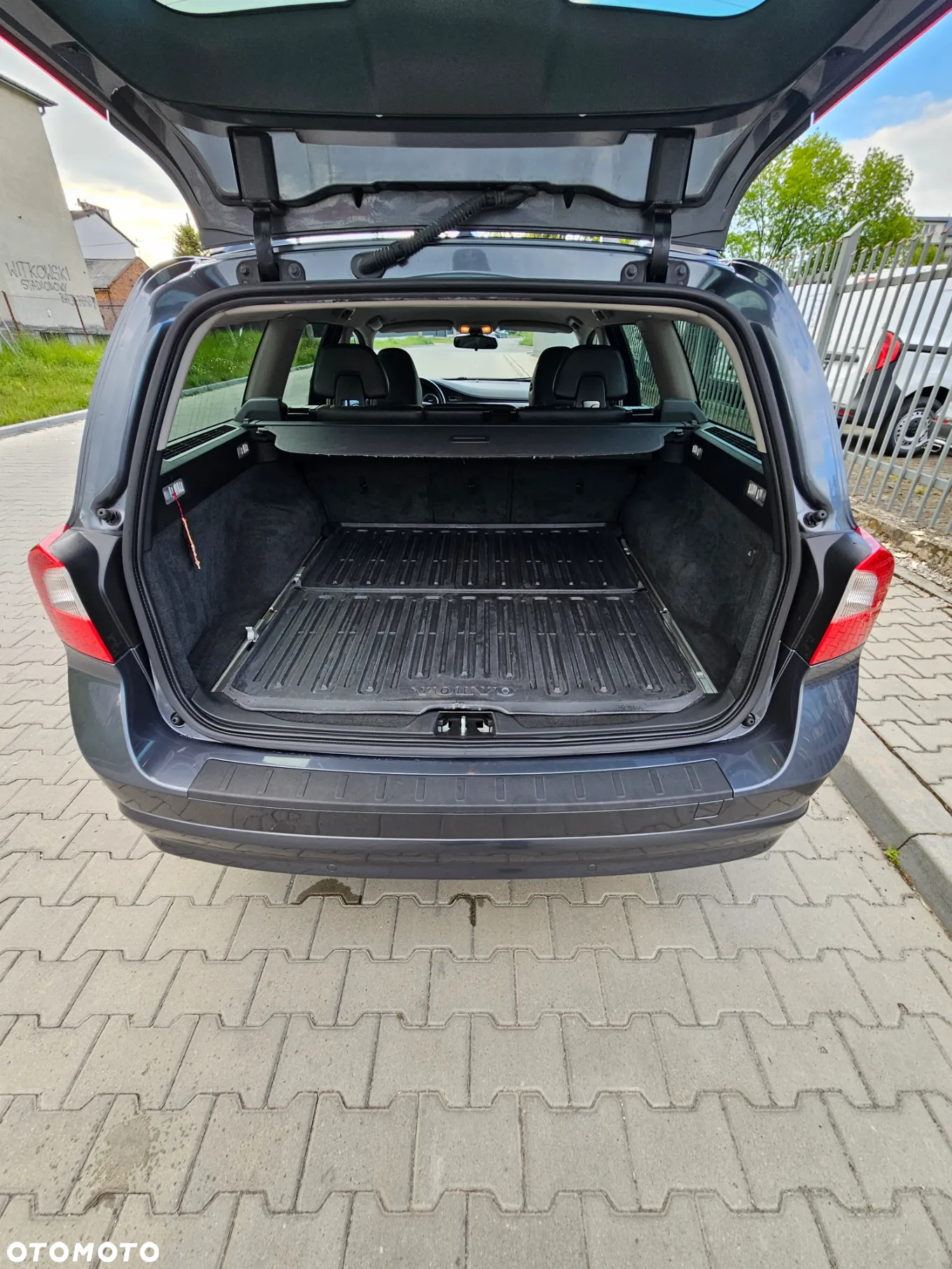 Volvo V70 1.6D DRIVe - 9