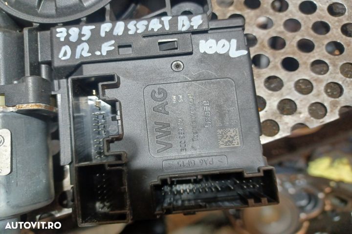 Motoras macara geam fata dreapta 3C095979 988705 Volkswagen VW Passat - 2