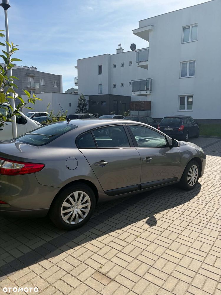 Renault Fluence 1.6 16V Life - 3