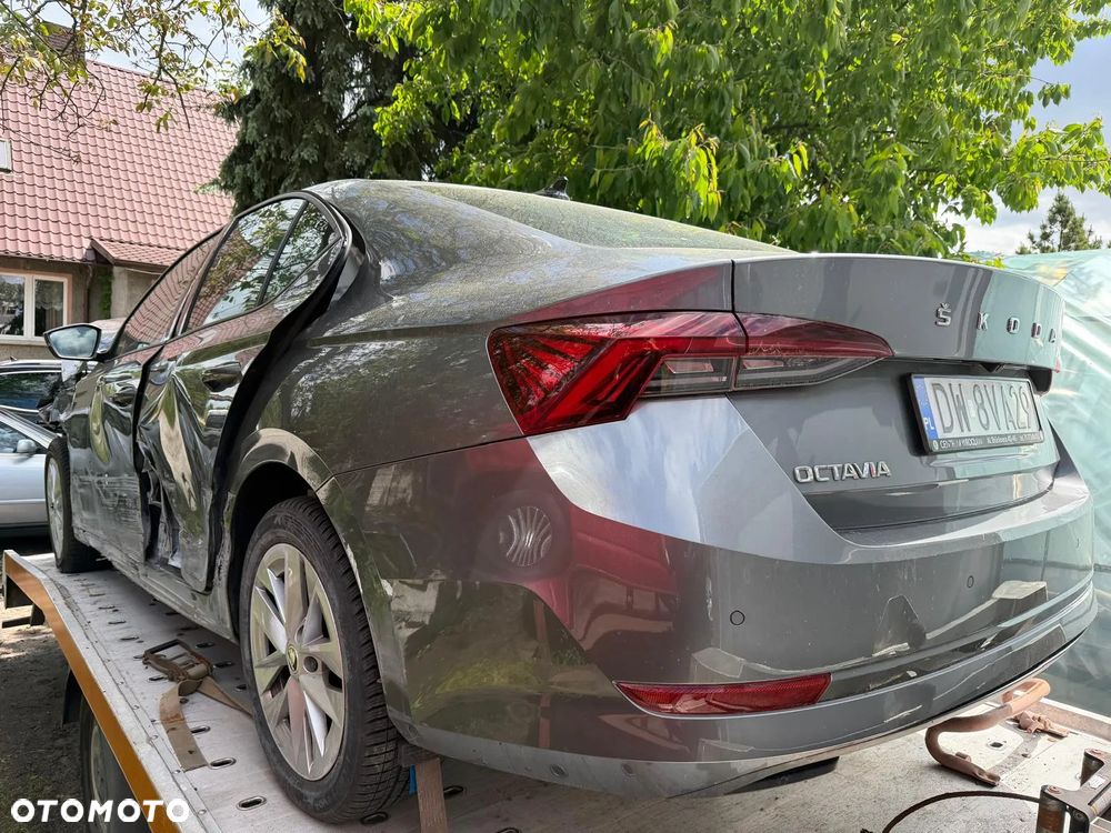 Skoda Octavia 1.5 TSI ACT Ambition - 1