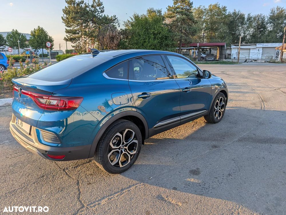 Renault Arkana MHEV 160 EDC Techno - 8